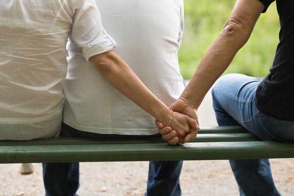 廣州花都區(qū)調(diào)查公司介紹女方如何*快起訴離婚